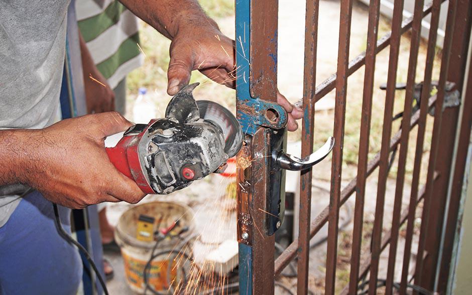 artisans serrurier Varennes-Jarcy